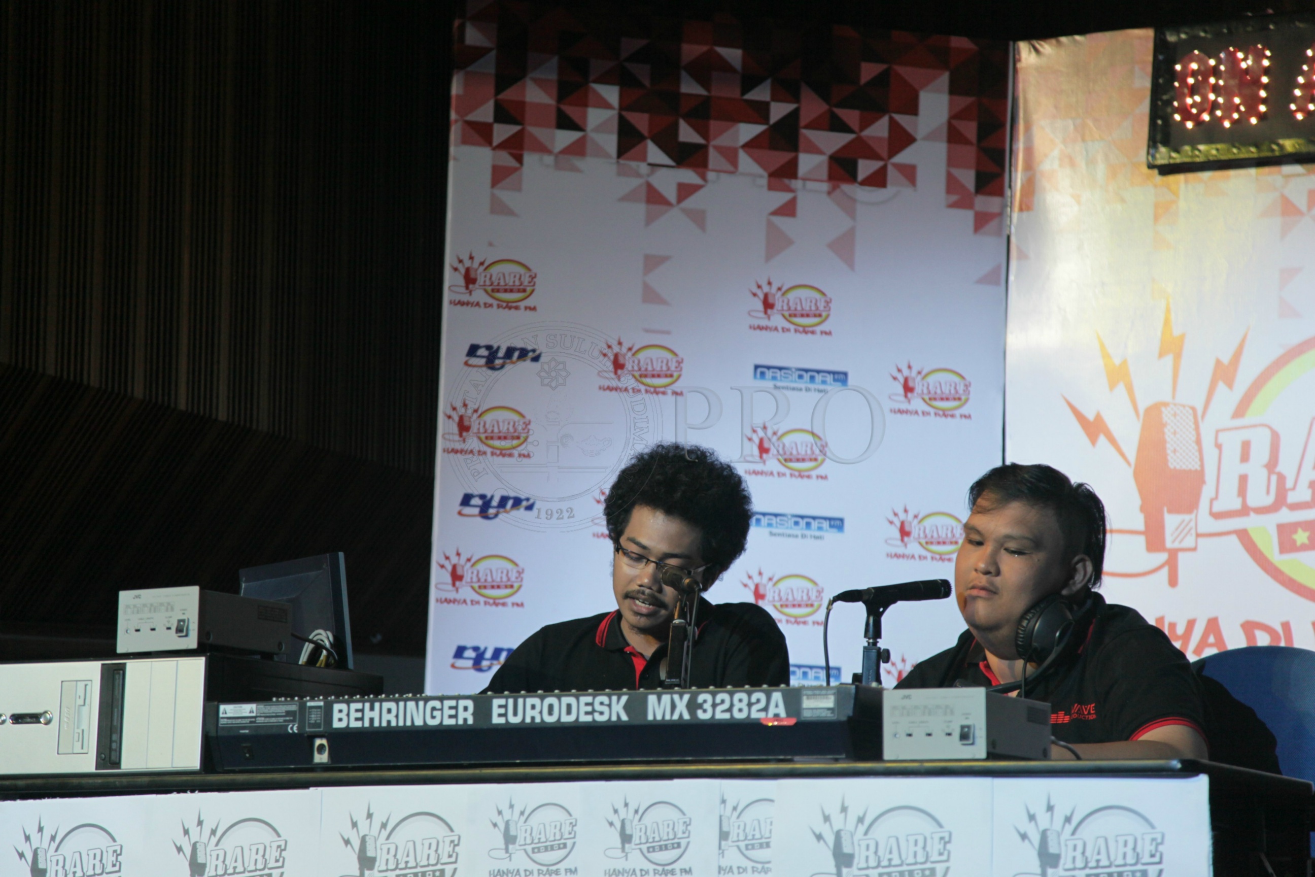 PRO 14 29 RARE IMG 0567